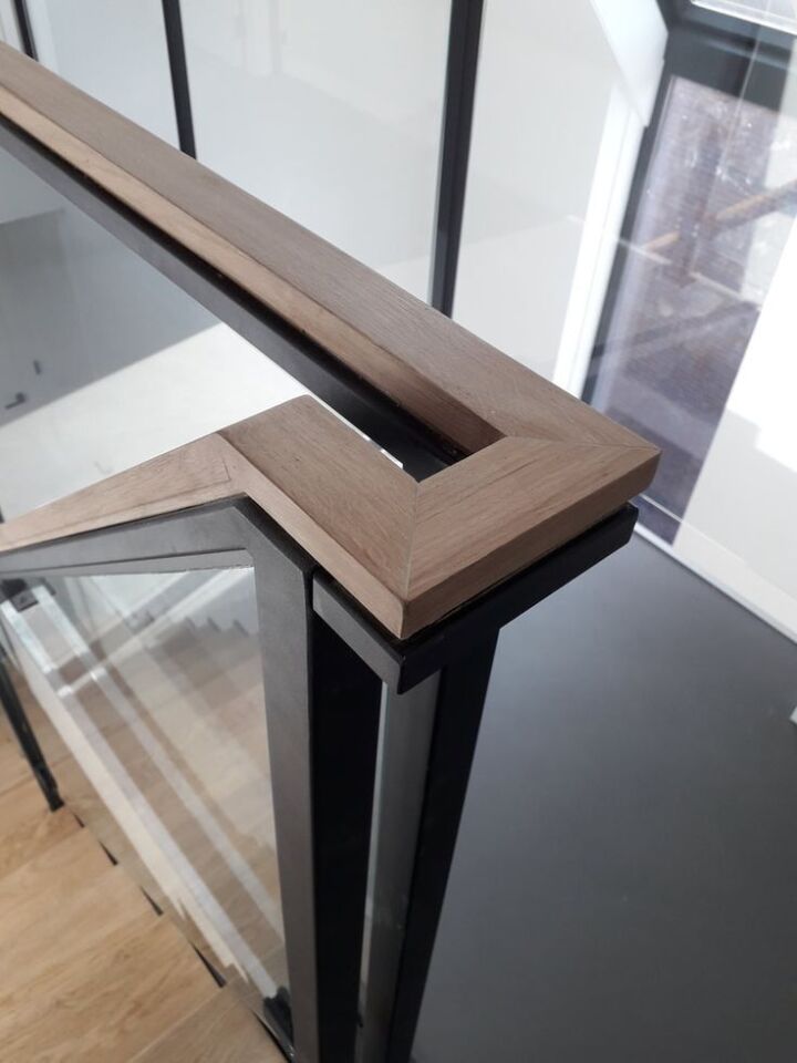 Korkuluk Ve Küpeşte