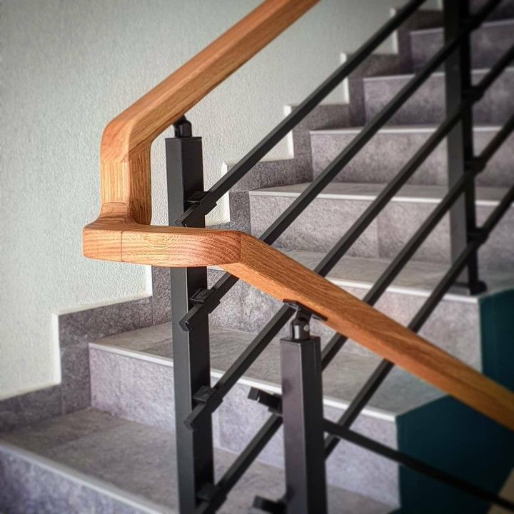 Korkuluk Ve Küpeşte